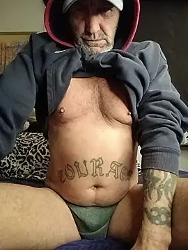 Hotbodyscottie online show from 01/14/26, 10:41