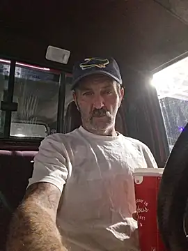 Hotbodyscottie online show from 05/29/26, 03:01