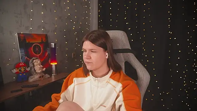 cuteamberlyyy online show from 03/19/26, 04:23