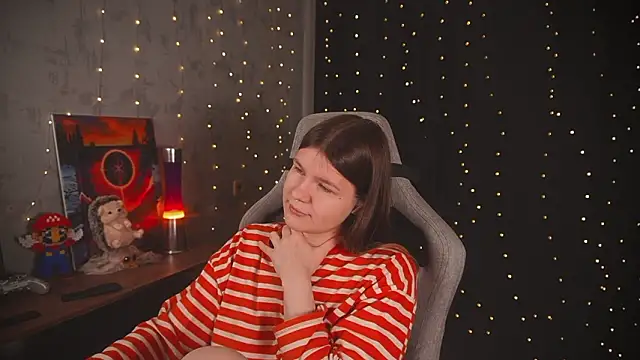 cuteamberlyyy online show from 02/02/26, 05:17