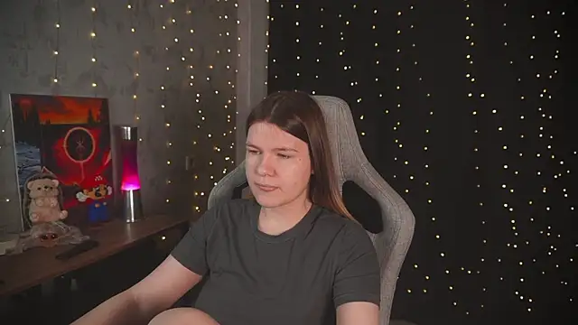 Snapshot of cuteamberlyyy chatting on 11/03/25, 03:45 cuteamberlyyy online show from 11/03/25, 03:45