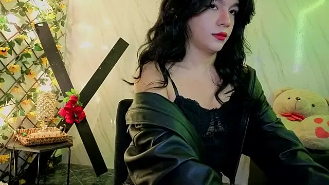 Snapshot of jeimy_garcia chatting on 06/11/26, 12:13 jeimy garcia online show from 06/11/26, 12:13