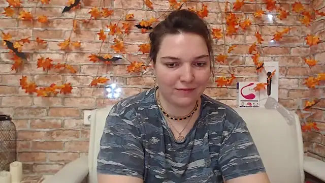 Amelia Kiss  online show from 10/31/25, 12:40