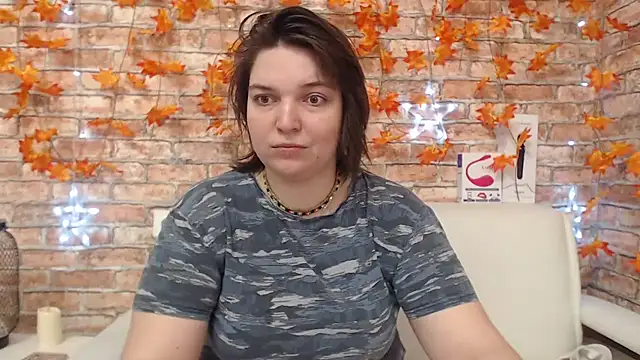 Amelia Kiss  online show from 11/18/25, 12:48