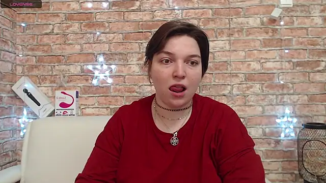 Amelia Kiss  online show from 03/04/26, 12:51