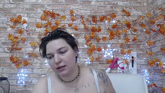 Amelia Kiss  online show from 12/02/25, 12:55