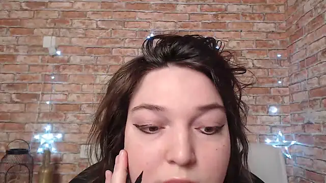 Snapshot of Amelia_Kiss_ chatting on 03/04/25, 12:39 Amelia Kiss online show from 03/04/25, 12:39