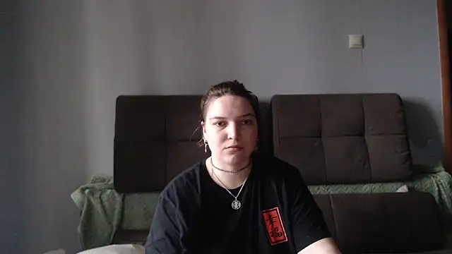 Amelia Kiss  online show from 05/07/26, 01:10