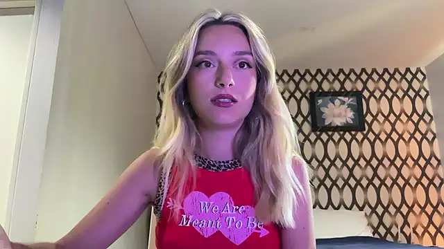 SirenaBelle online show from 03/16/25, 09:38