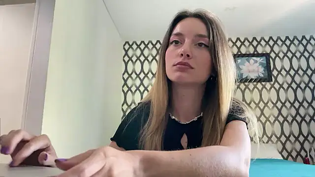 SirenaBelle online show from 02/08/25, 04:25