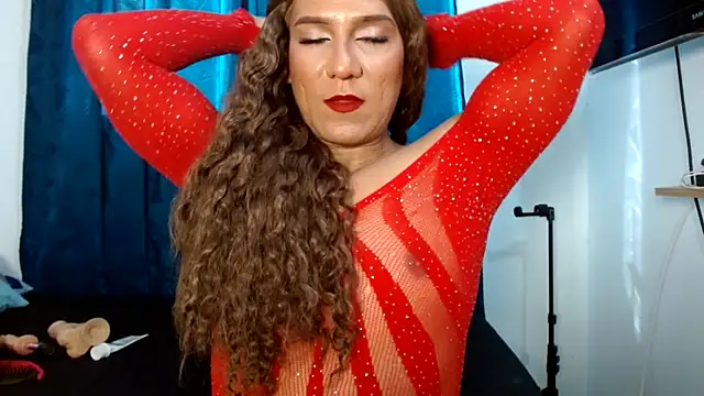 luisaqueenxxx online show from 05/13/26, 08:38