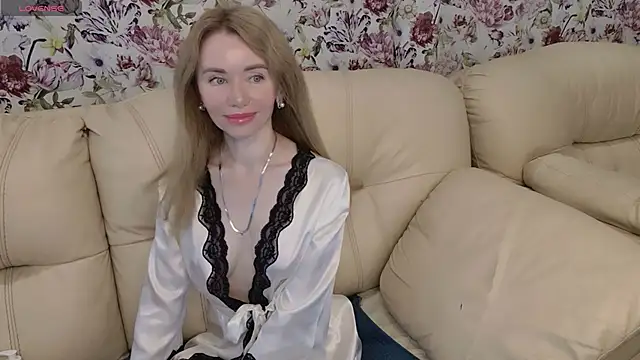 Bambixxxbaby online show from 05/16/26, 05:28