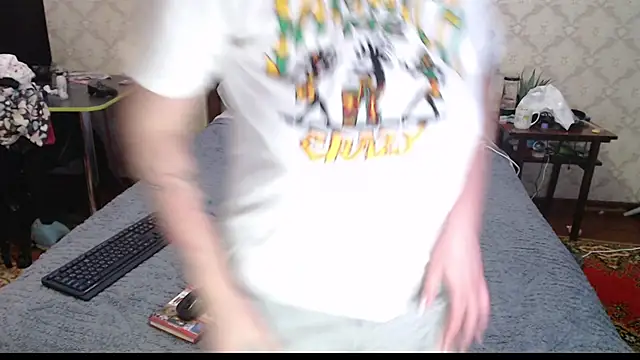 FelvivalKitty online show from 01/04/25, 08:59