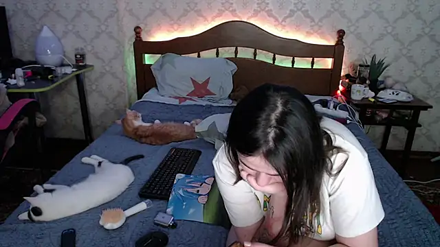 FelvivalKitty online show from 01/05/25, 12:09