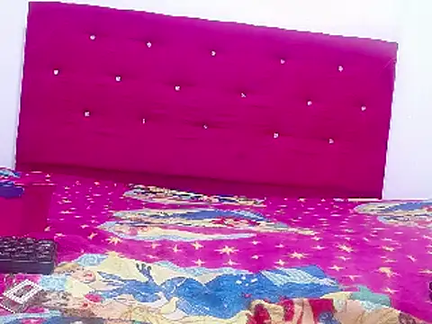 Snapshot of candy_dustano691 chatting on 03/02/25, 08:25 candy dustano691 online show from 03/02/25, 08:25