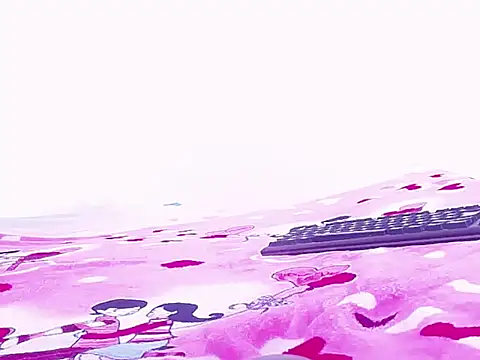 Snapshot of candy_dustano691 chatting on 12/17/25, 08:58 candy dustano691 online show from 12/17/25, 08:58