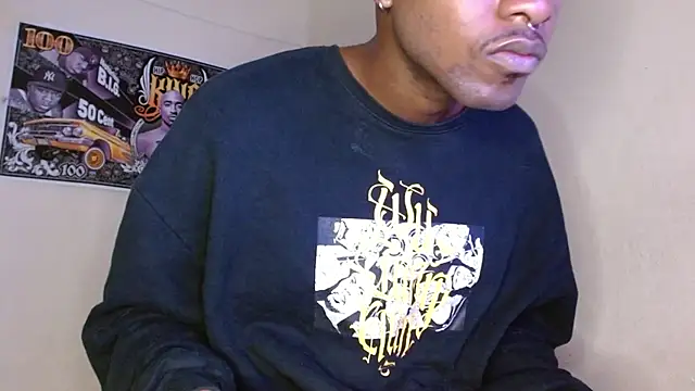 Snapshot of king__Black chatting on 10/12/25, 12:17 king Black online show from 10/12/25, 12:17