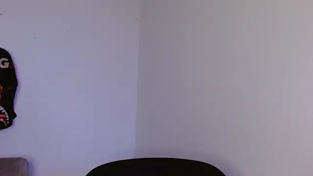 Snapshot of king__Black chatting on 11/18/25, 10:40 king Black online show from 11/18/25, 10:40