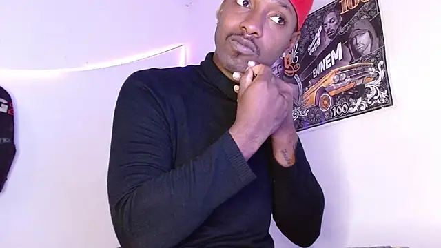 Snapshot of king__Black chatting on 02/15/26, 03:55 king Black online show from 02/15/26, 03:55