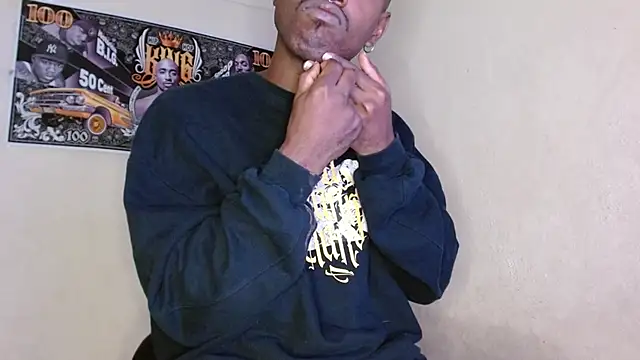 Snapshot of king__Black chatting on 09/24/25, 10:55 king Black online show from 09/24/25, 10:55