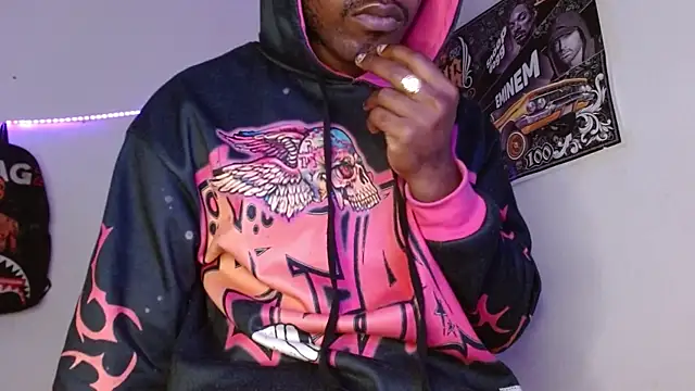 king  Black online show from 04/09/26, 12:44