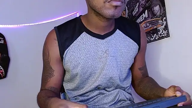 Snapshot of king__Black chatting on 02/18/26, 05:53 king Black online show from 02/18/26, 05:53