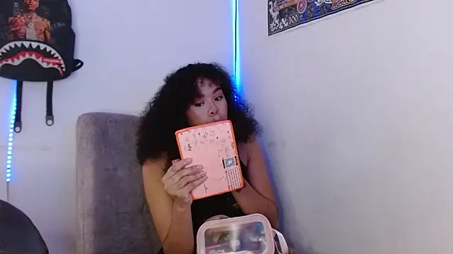 Snapshot of king__Black chatting on 02/23/26, 09:48 king Black online show from 02/23/26, 09:48