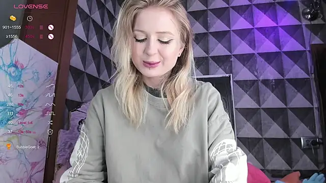 little grinch666 online show from 04/11/26, 07:28