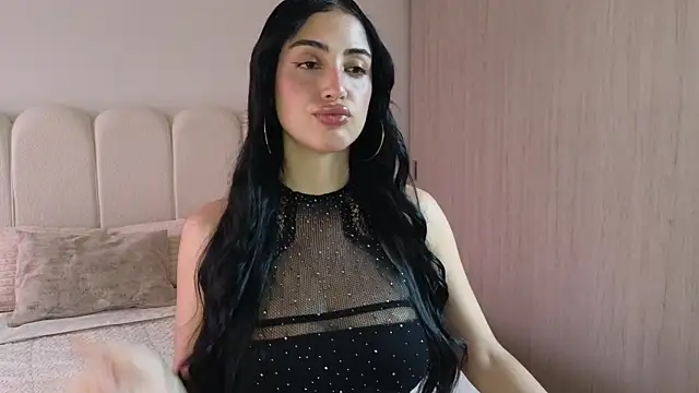Snapshot of Celeste_Tailor_ chatting on 06/05/26, 08:03 Celeste Tailor online show from 06/05/26, 08:03