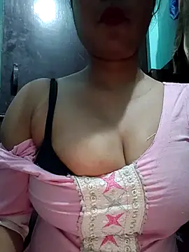 Snapshot of Kavita_ji chatting on 06/19/26, 01:44 Kavita ji online show from 06/19/26, 01:44
