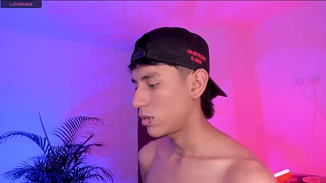 Levin Hikaru online show from 10/02/25, 06:39