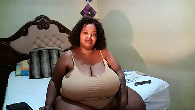 HOTBIGMELONSxx online show from 06/09/26, 09:27