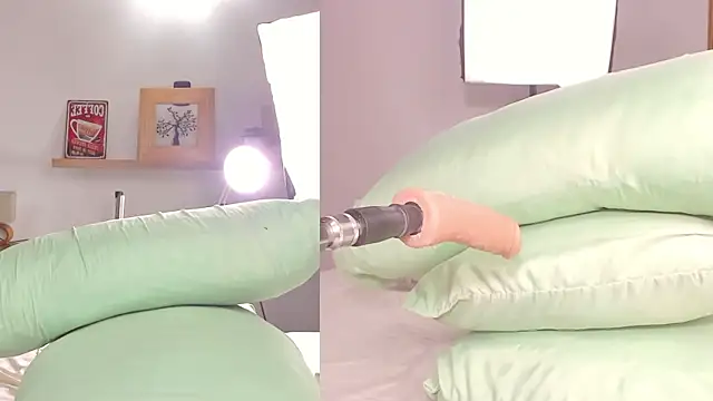 Mila Moans online show from 03/11/25, 03:14