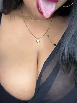 Snapshot of Playful__Princess chatting on 01/26/25, 05:34 Playful Princess online show from 01/26/25, 05:34