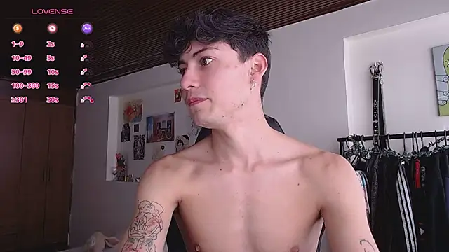 Amahd696 online show from 11/05/25, 01:47