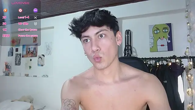 Amahd696 online show from 11/12/25, 10:24