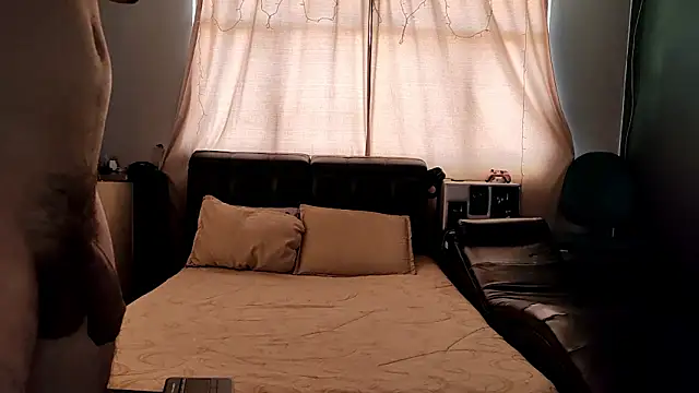 Alaia sam online show from 02/21/26, 03:47