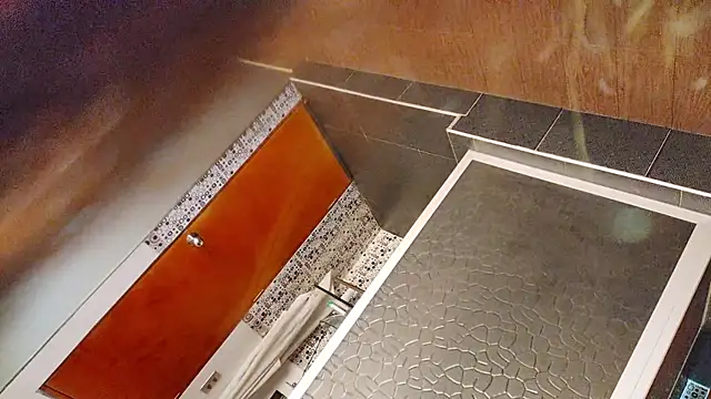 Alaia sam online show from 11/07/25, 03:27