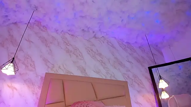  Hollywood 1 online show from 04/08/26, 05:25