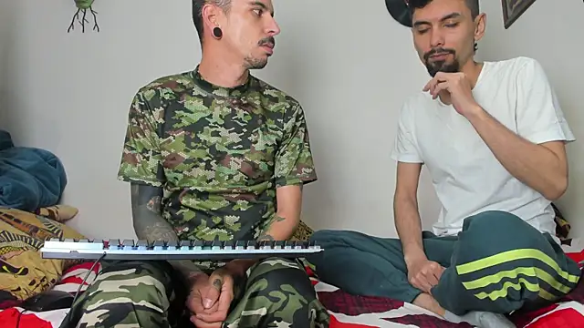 Aaron BigDickxxx online show from 03/25/26, 08:52