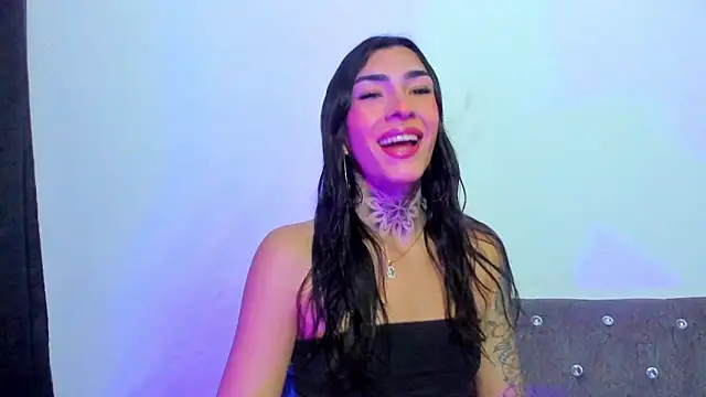 Snapshot of Camila_Coxx chatting on 12/02/25, 04:03 Camila Coxx online show from 12/02/25, 04:03