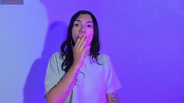 Snapshot of Camila_Coxx chatting on 11/07/25, 04:28 Camila Coxx online show from 11/07/25, 04:28