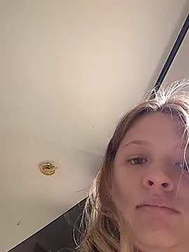 curvycakecutie online show from 03/20/26, 05:14