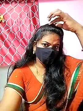 melina214 online show from 03/18/25, 02:29