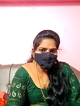 melina214 online show from 10/07/25, 04:41