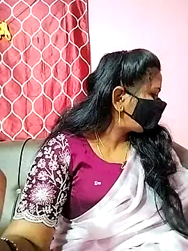 melina214 online show from 03/11/25, 03:04