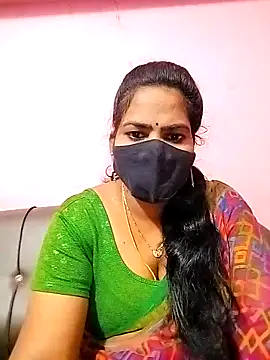 melina214 online show from 11/28/25, 03:28