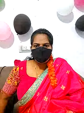 melina214 online show from 01/15/26, 04:27