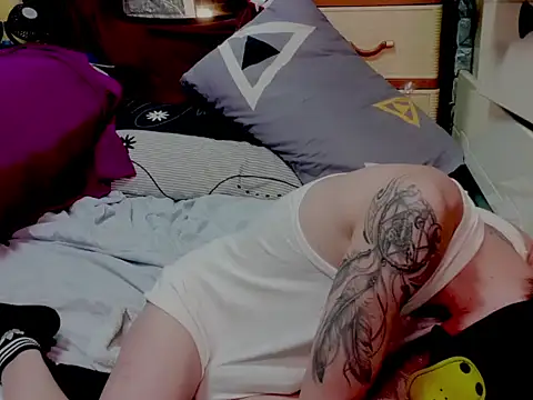 JJjing online show from 11/15/25, 07:34