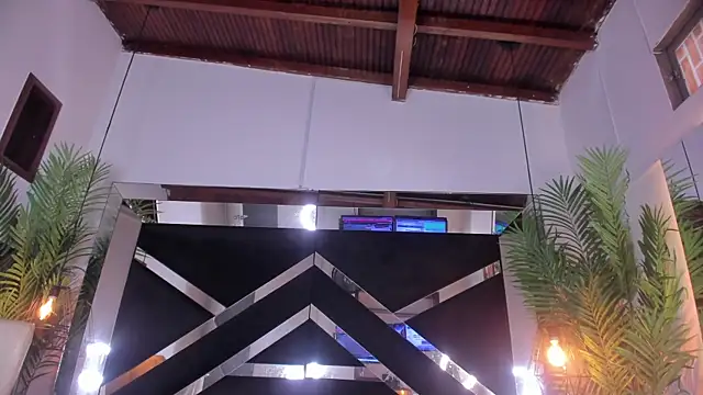 emily-fox online show from 09/15/25, 12:16